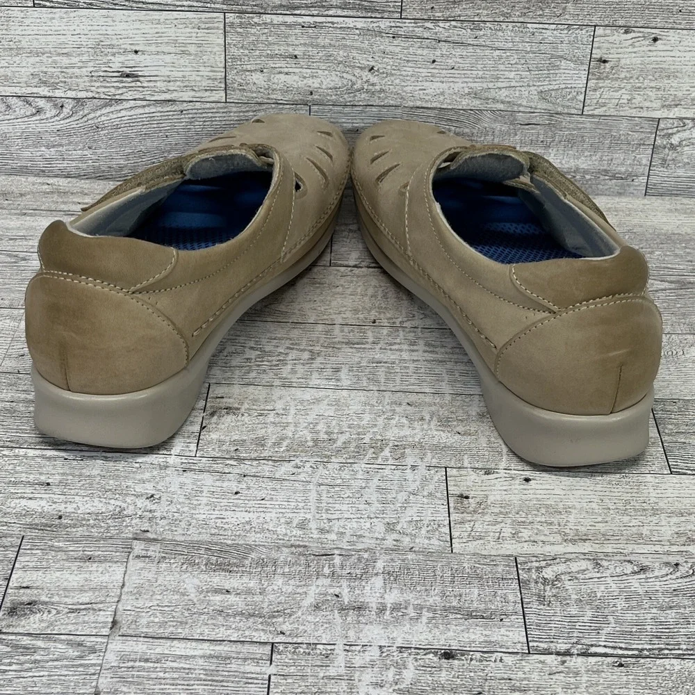 SAS Roamer Slip On Loafer Tripad Comfort Beige Shoes Women Size 10M‎